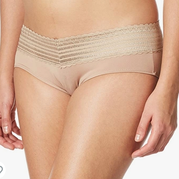 Warner's Blissful Benefits No Muffin 3Pk Hipster Panties in Gray/Black/Almond S - Picture 6 of 12